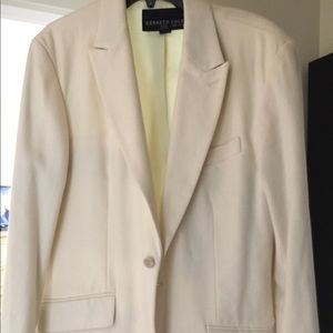 Beautiful Kenneth Cole blazer Size L 42